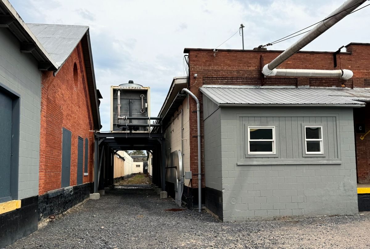 Hydro warehouse hosting facility 2 in NY state